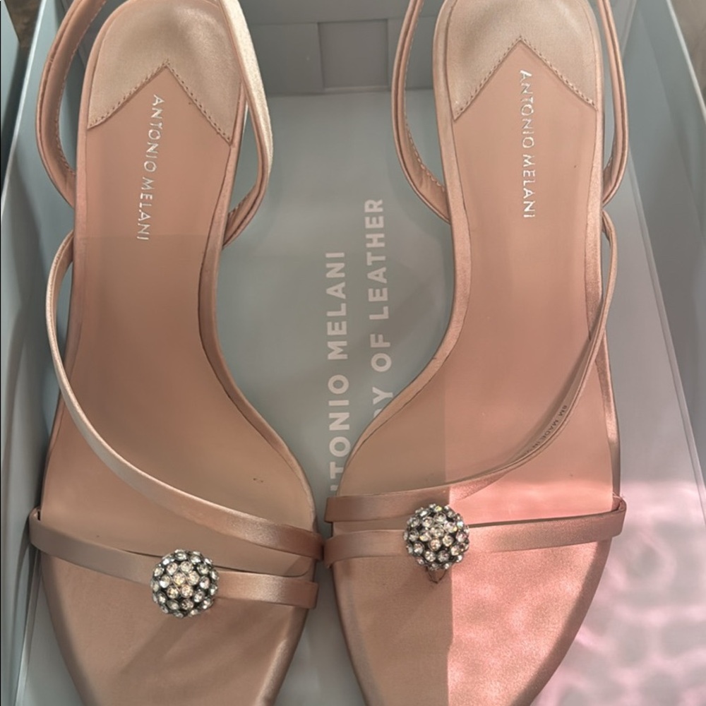 Formal satin heels, new never worn